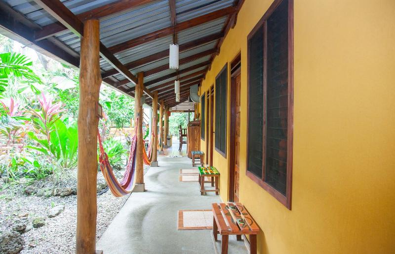 تختخواب و صبحانه Casa Zen