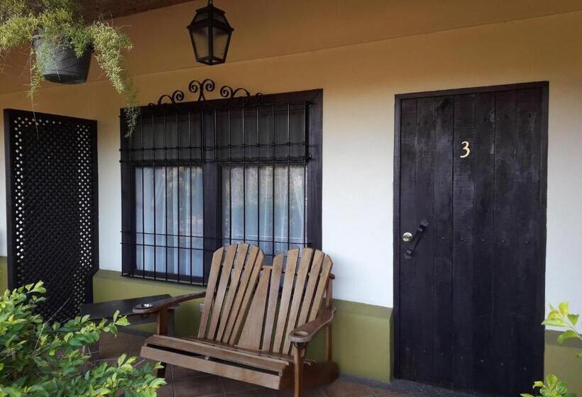 مبيت وإفطار Dos Palmas Studio Apartments