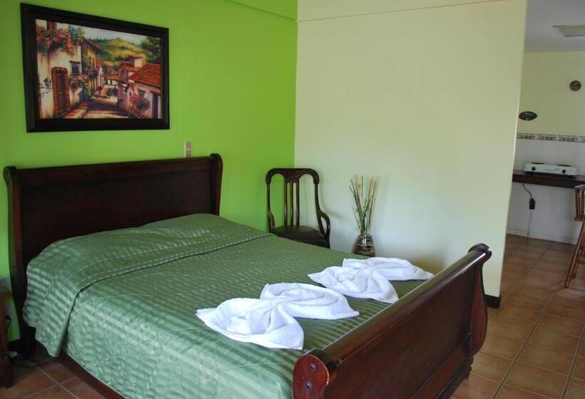 مبيت وإفطار Dos Palmas Studio Apartments