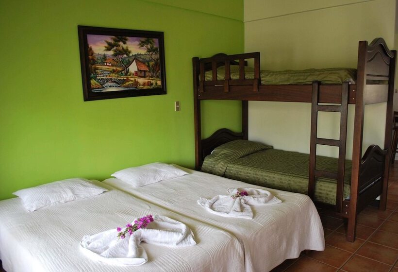 مبيت وإفطار Dos Palmas Studio Apartments