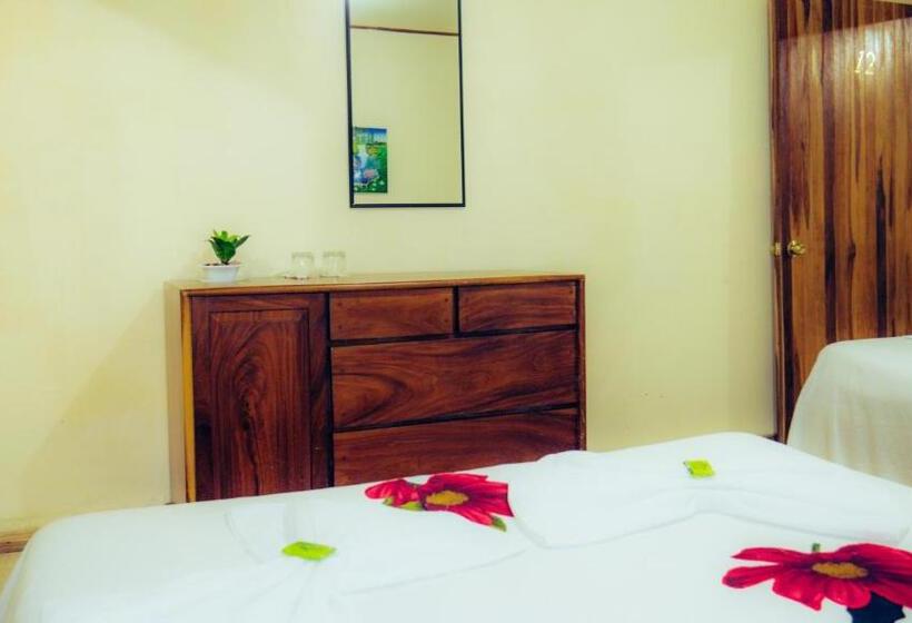 تختخواب و صبحانه Monte Los Lirios Lodge