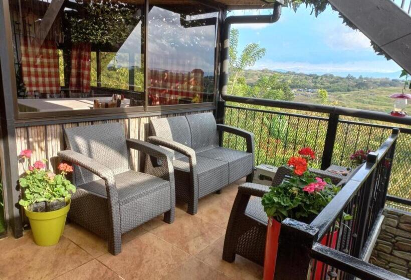 مبيت وإفطار Rancha Azul Inn