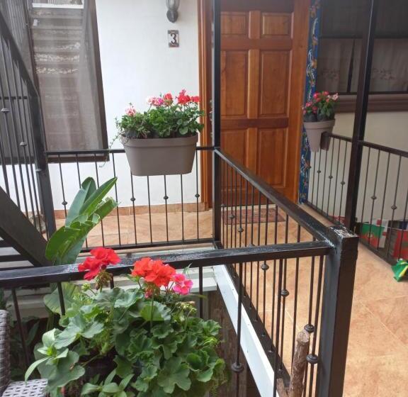 مبيت وإفطار Rancha Azul Inn