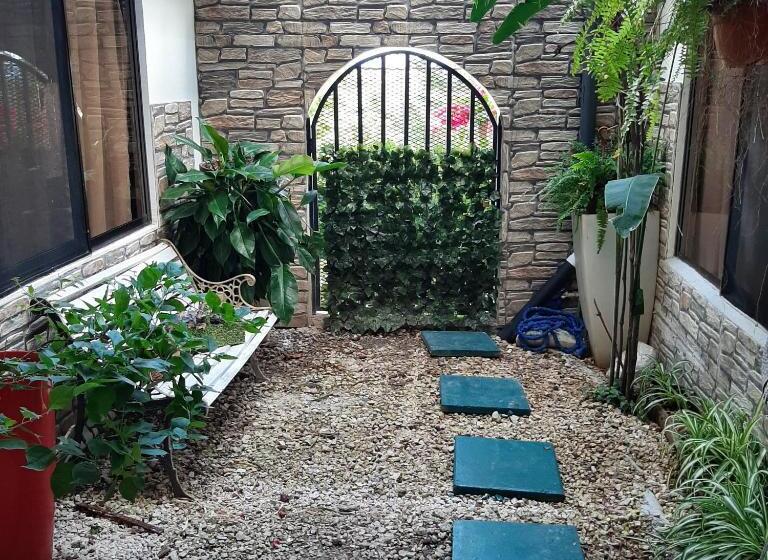 مبيت وإفطار Rancha Azul Inn