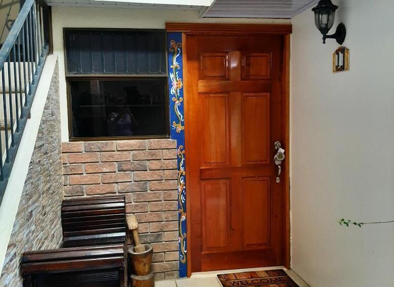 مبيت وإفطار Rancha Azul Inn