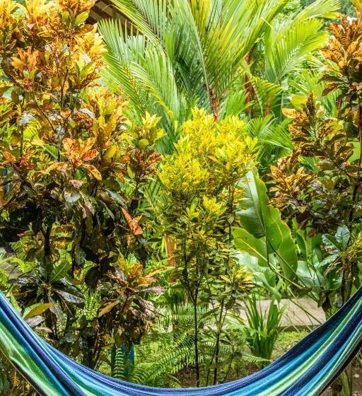 ベッドアンドブレックファースト Relax Natural Village Adults Only