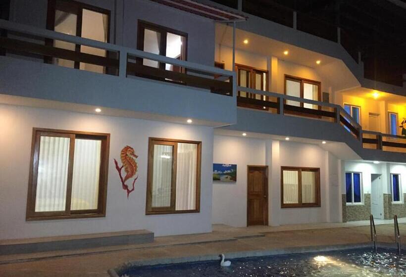 Galápagos Isabela Hotel Loja