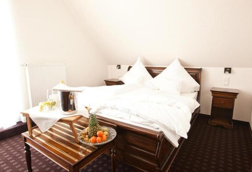 호텔 Althoff´s Land