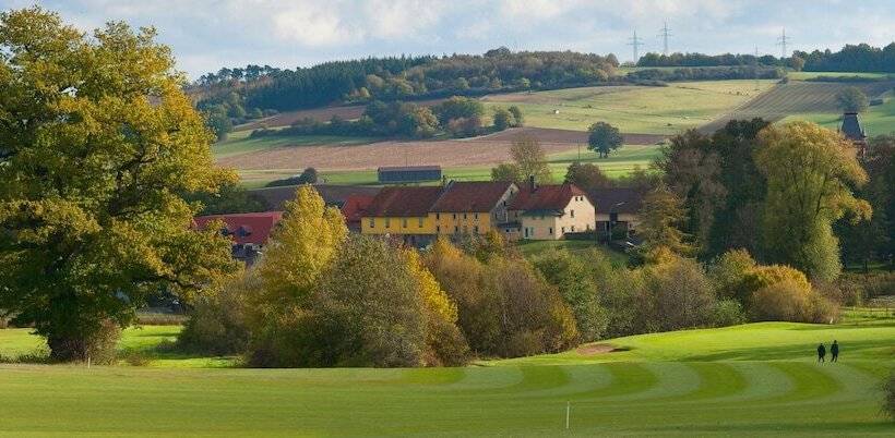 ホテル Apartments Golfpark Schlossgut Sickendorf