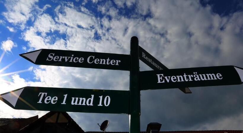 ホテル Apartments Golfpark Schlossgut Sickendorf