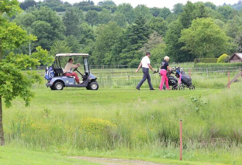 ホテル Apartments Golfpark Schlossgut Sickendorf