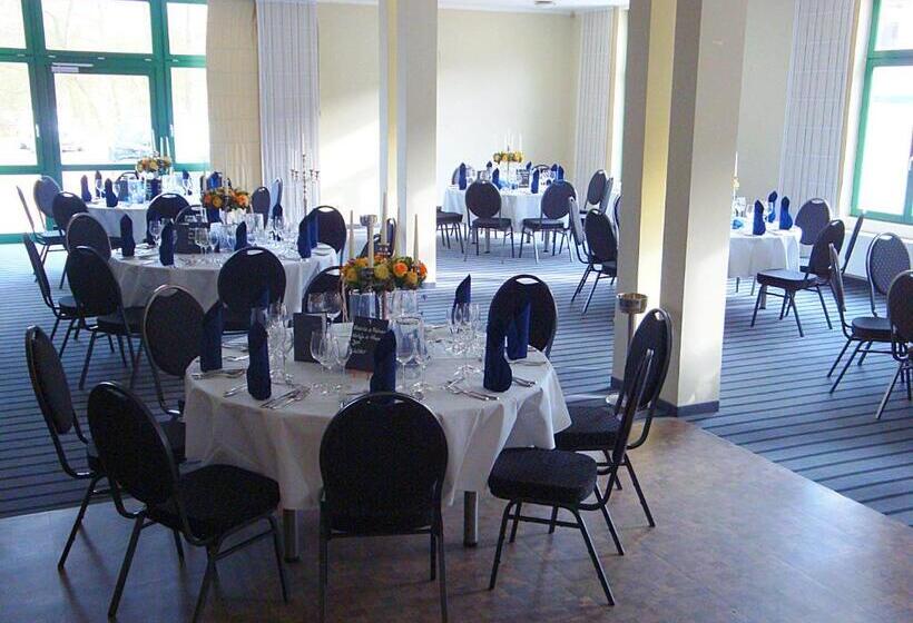 호텔 Apartments Golfpark Schlossgut Sickendorf