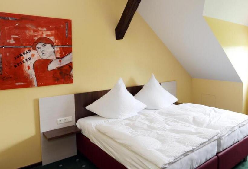 호텔 Apartments Golfpark Schlossgut Sickendorf