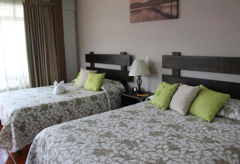 בית מלון כפרי Arenal By Regina