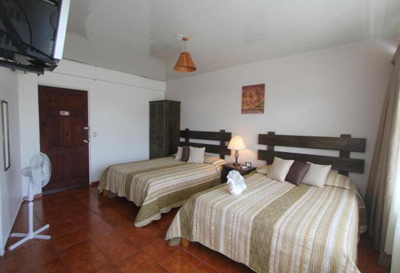 בית מלון כפרי Arenal By Regina