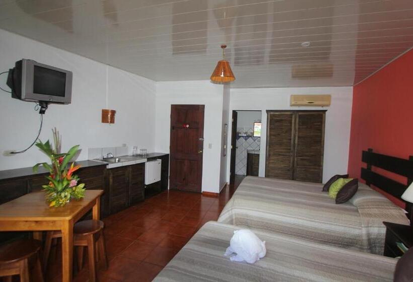 בית מלון כפרי Arenal By Regina