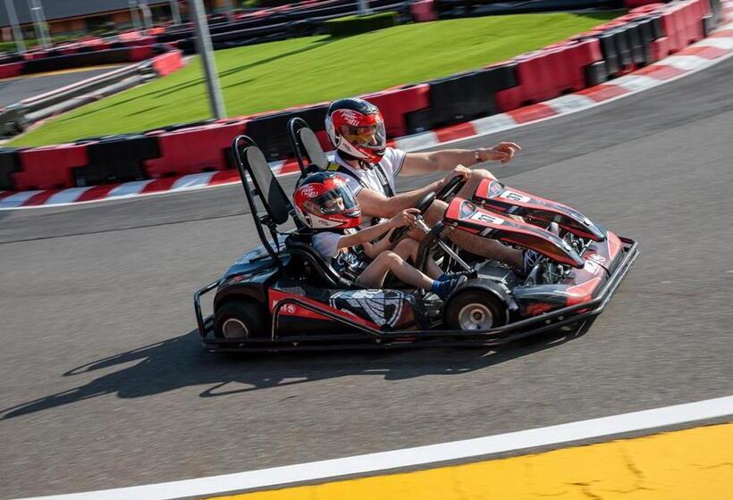 هتل Avalon Resort & Spa