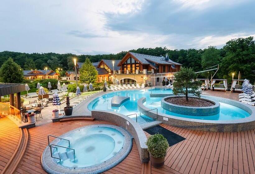 هتل Avalon Resort & Spa