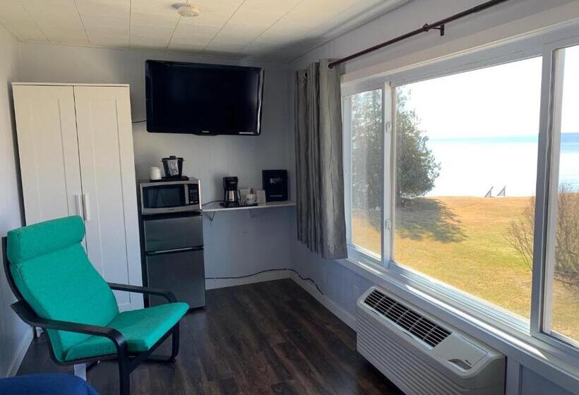 ホテル Beachfront Inn