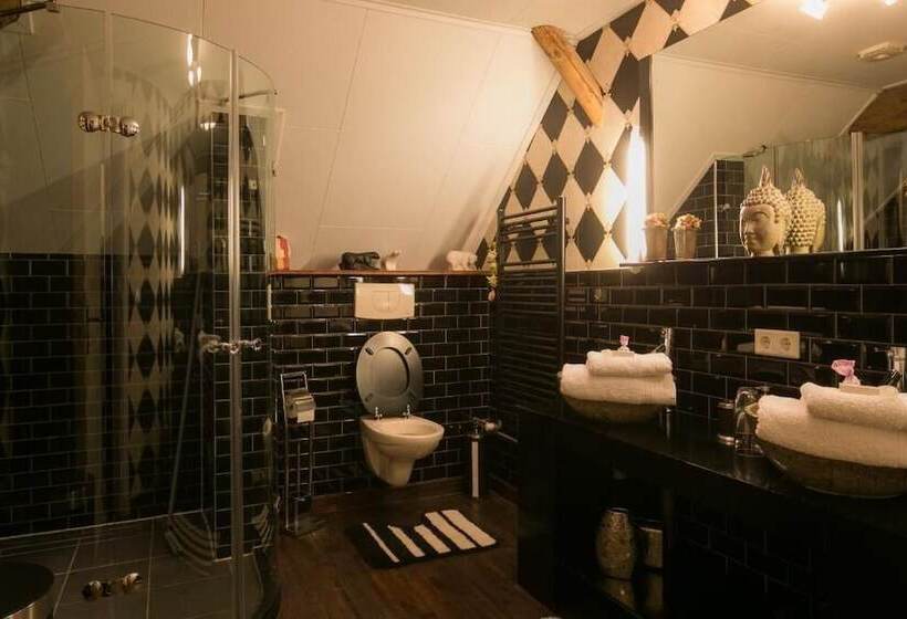 בית מלון כפרי Bij Aquamarijn