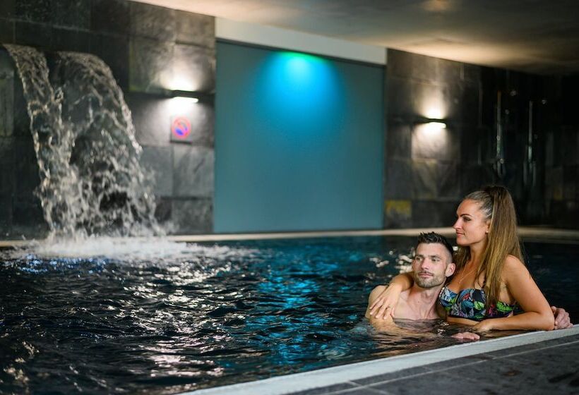 ホテル Bonvino Badacsony