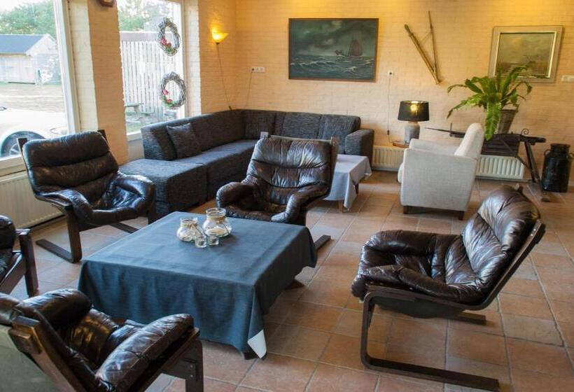 בית מלון כפרי Bos En Duinzicht