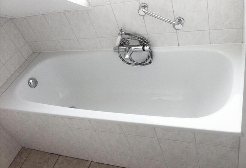 בית מלון כפרי Bos En Duinzicht