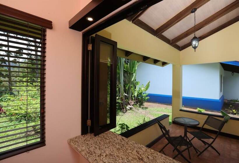 هتل La Casona Del Cafetal