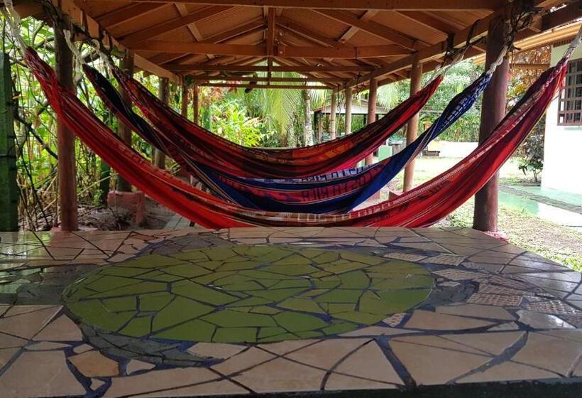 酒店 Cabinas Balcon Del Mar Tortuguero