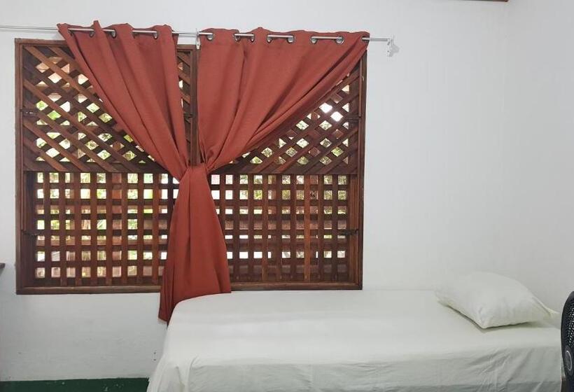 酒店 Cabinas Balcon Del Mar Tortuguero