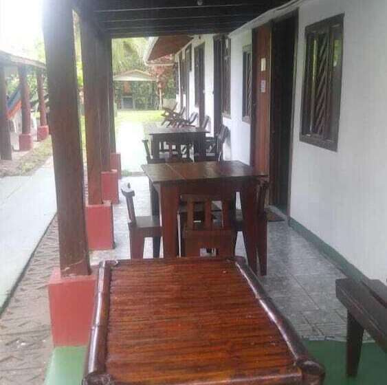 酒店 Cabinas Balcon Del Mar Tortuguero