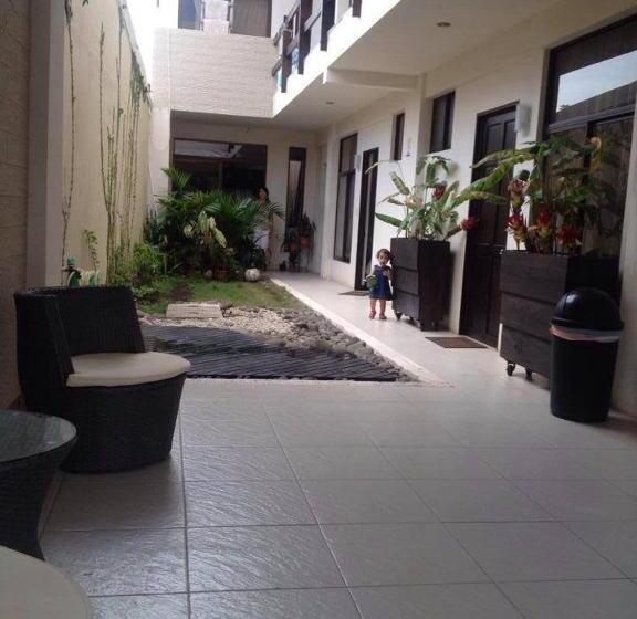 هتل Cabinas Gosen