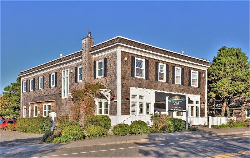 Cannon Beach Hotel Collection