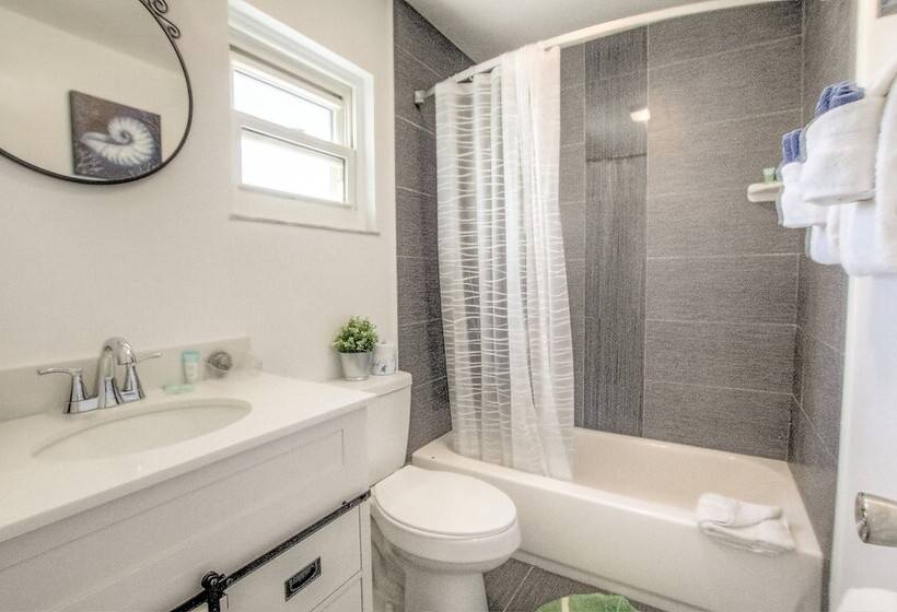 فندق Daytona Shores Inn And Suites