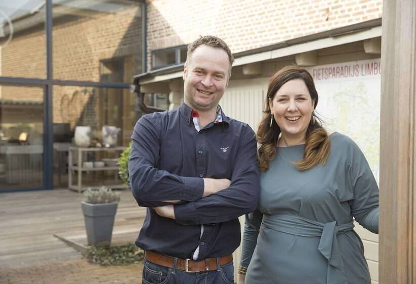 ホテル De Maretak