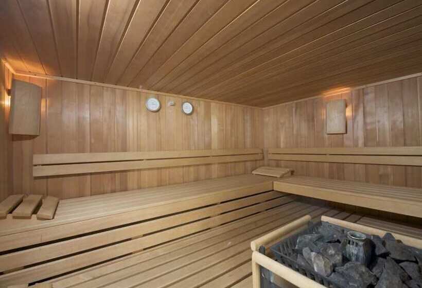 ホテル De Maretak