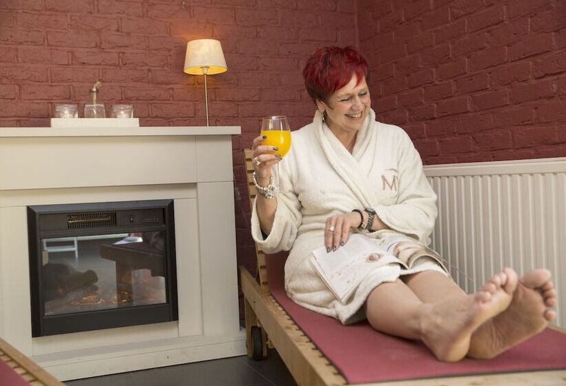 ホテル De Maretak