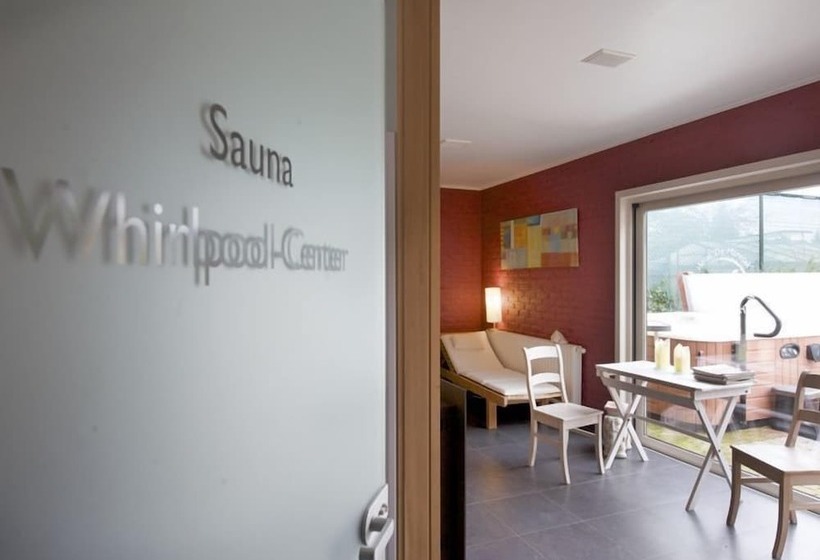 ホテル De Maretak