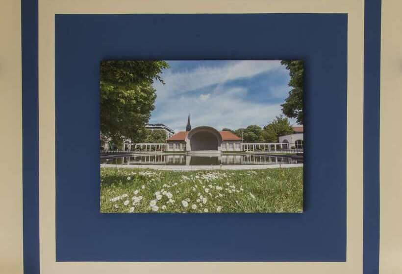 هتل Ducky’s Restaurant | Events |