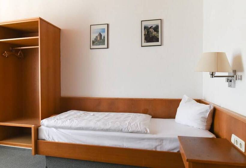 هتل Ducky’s Restaurant | Events |