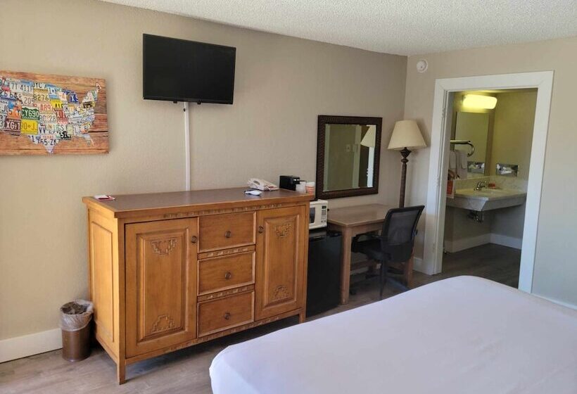 ホテル Econo Lodge