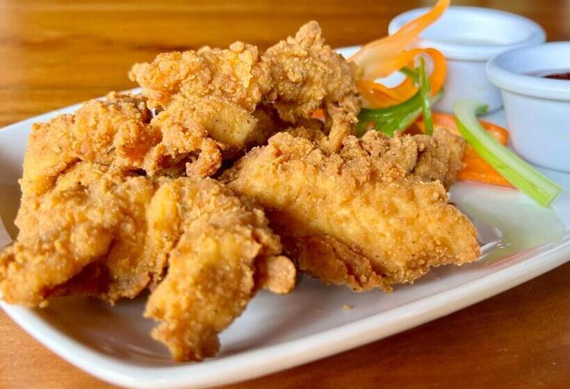 Отель Ecotica Boutique