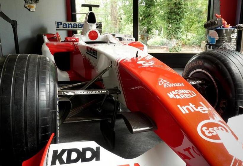 Отель Enzo Hôtels   St Eloy Metz Amneville By Kyriad Direct