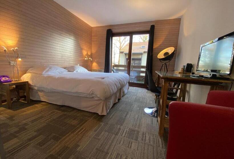 Отель Enzo Hôtels   St Eloy Metz Amneville By Kyriad Direct