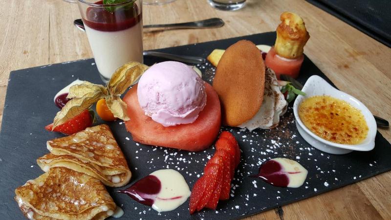 Отель Enzo Hôtels   St Eloy Metz Amneville By Kyriad Direct