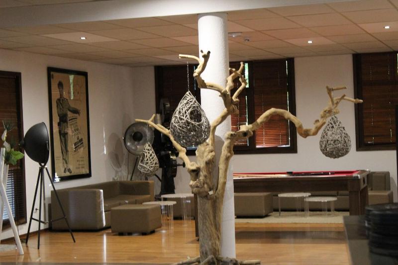 Отель Enzo Hôtels   St Eloy Metz Amneville By Kyriad Direct