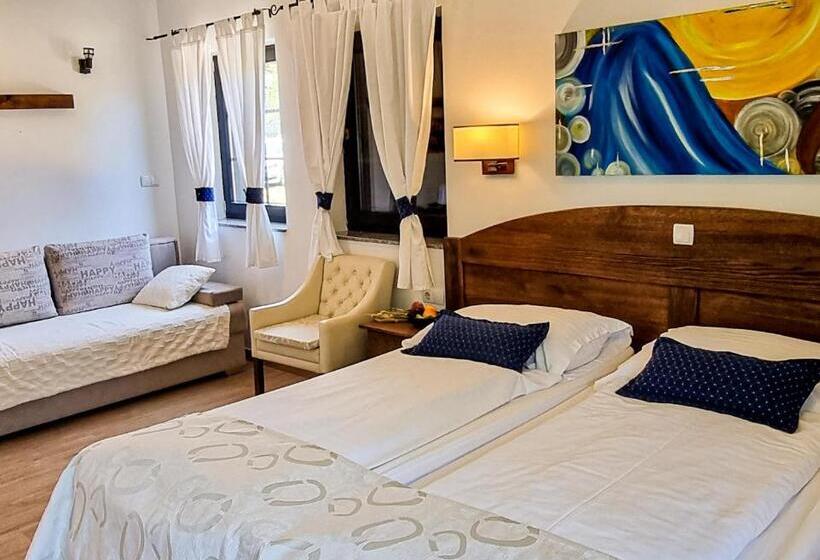 בית מלון כפרי Green Garden Plitvice Lakes