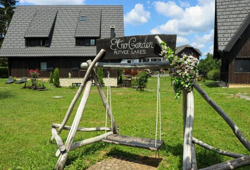 בית מלון כפרי Green Garden Plitvice Lakes