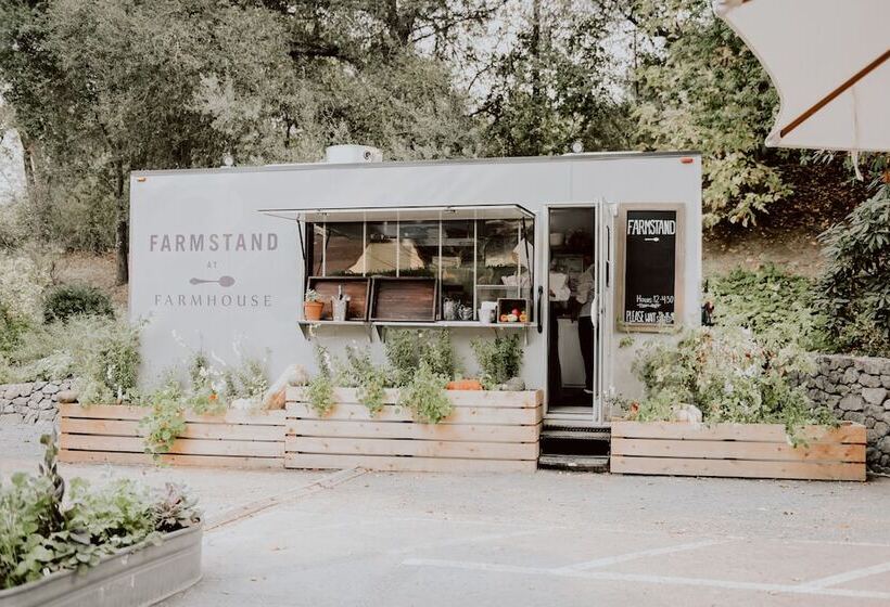 酒店 Farmhouse Inn