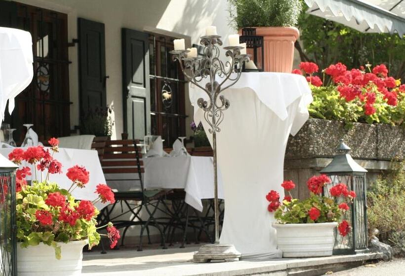 فندق Gasthaus Fischerrosl